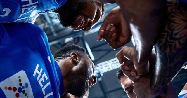 开云kaiyun平台-希腊打破魔咒挺进欧锦赛四强 字母哥：还不能庆祝！