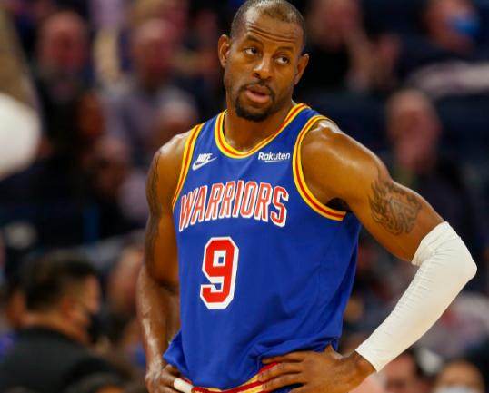 开云kaiyun网页版-伊戈达拉赛后总结勇士症结：比赛态度像是打野球